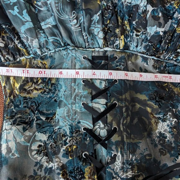 Betsey Johnson floral cocktail/grad dress size 2 - Picture 5 of 10